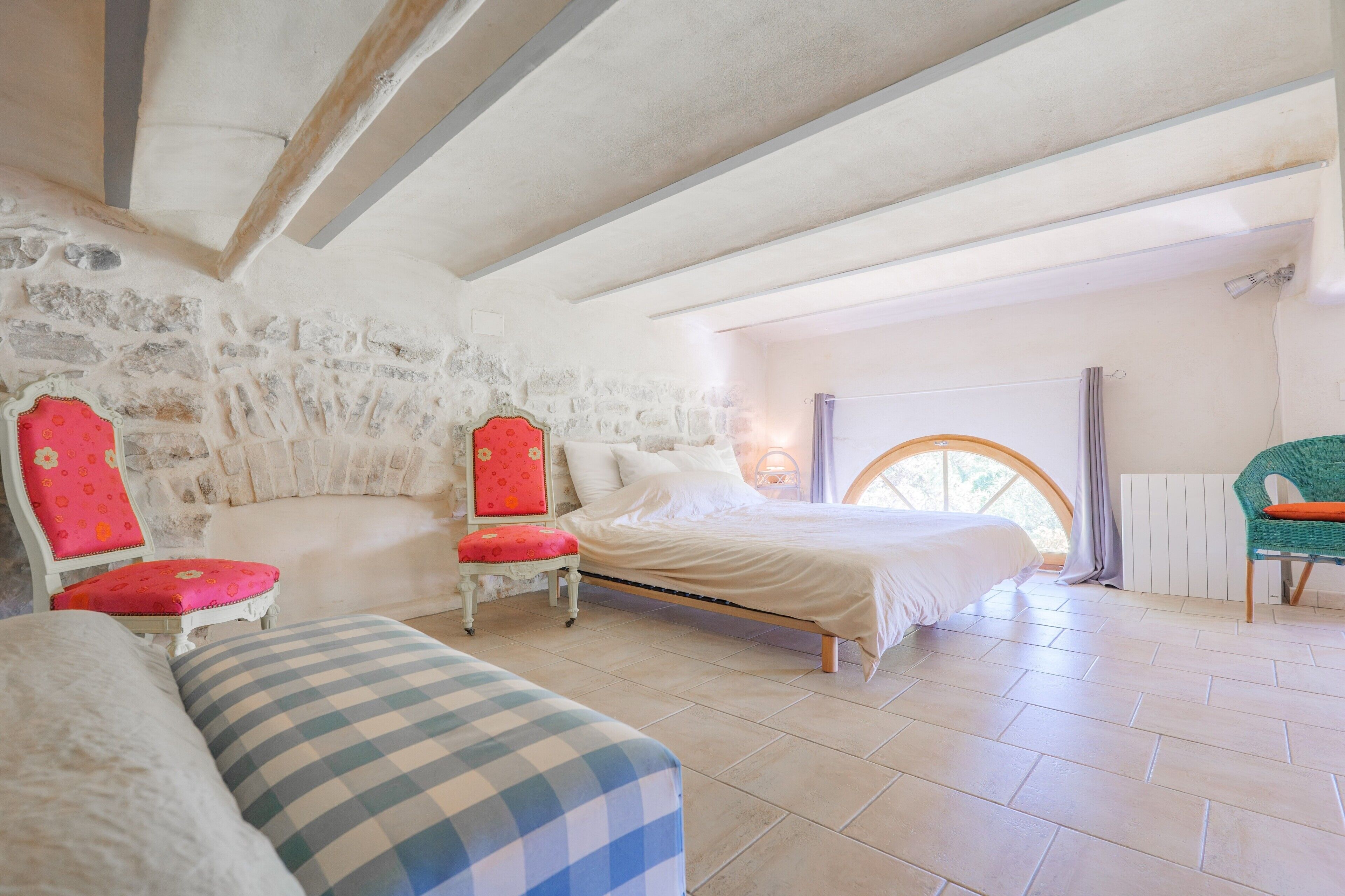 Fer et planche à repasser, Wi-Fi, draps fournis