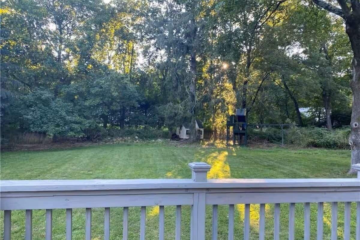 Casa de lujo, patio, vista al jardín | Áreas de la propiedad