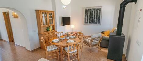 Villa Club, 2 chambres, vue vignoble | Coin séjour