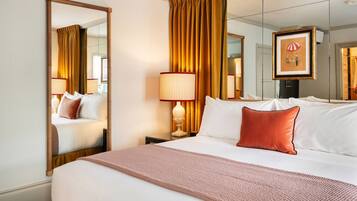 Camera Standard, 1 letto king, animali ammessi | Lenzuola Frette, biancheria da letto di alta qualità, minibar