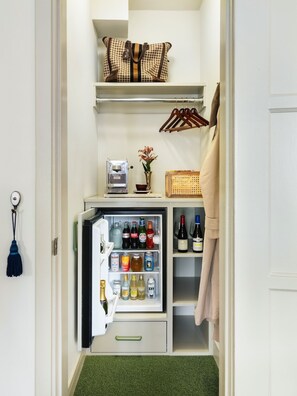 Minibar