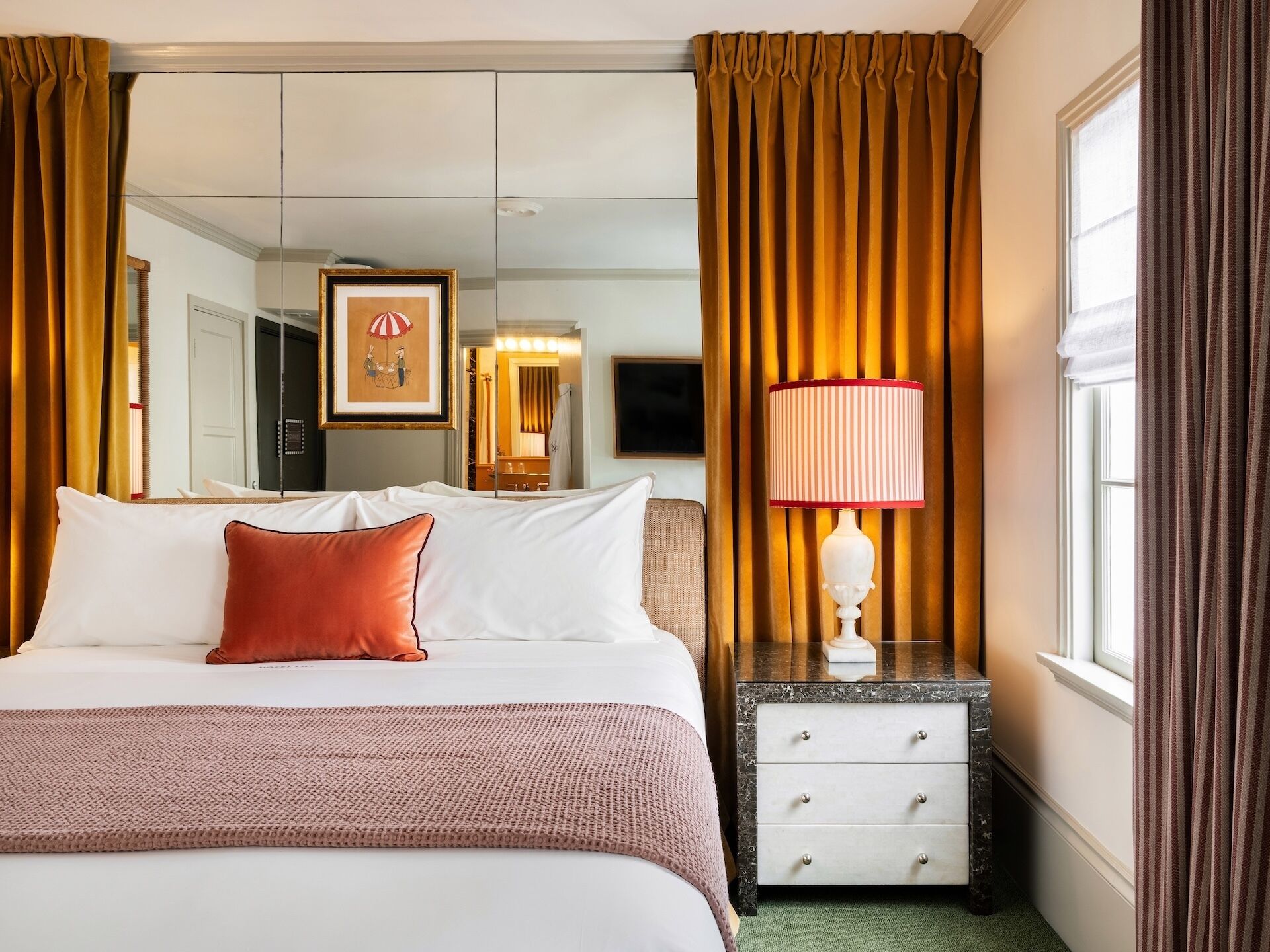 Værelse - 1 kingsize-seng - badekar | Italienske lagner fra Frette, premium-sengetøj, minibar