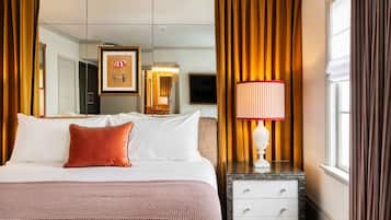 Rom, 1 kingsize-seng (Lil) | Italienske Frette-laken, sengetøy av topp kvalitet og minibar