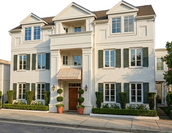 Majoituspaikan julkisivu