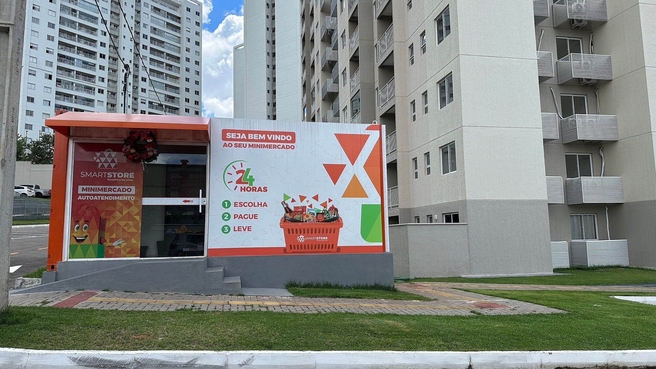 Basic Apartment | Exterior