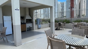 Basic Apartment | Outdoor dining - Apto. Moderno Completo na Ponta Negra (Manaus)