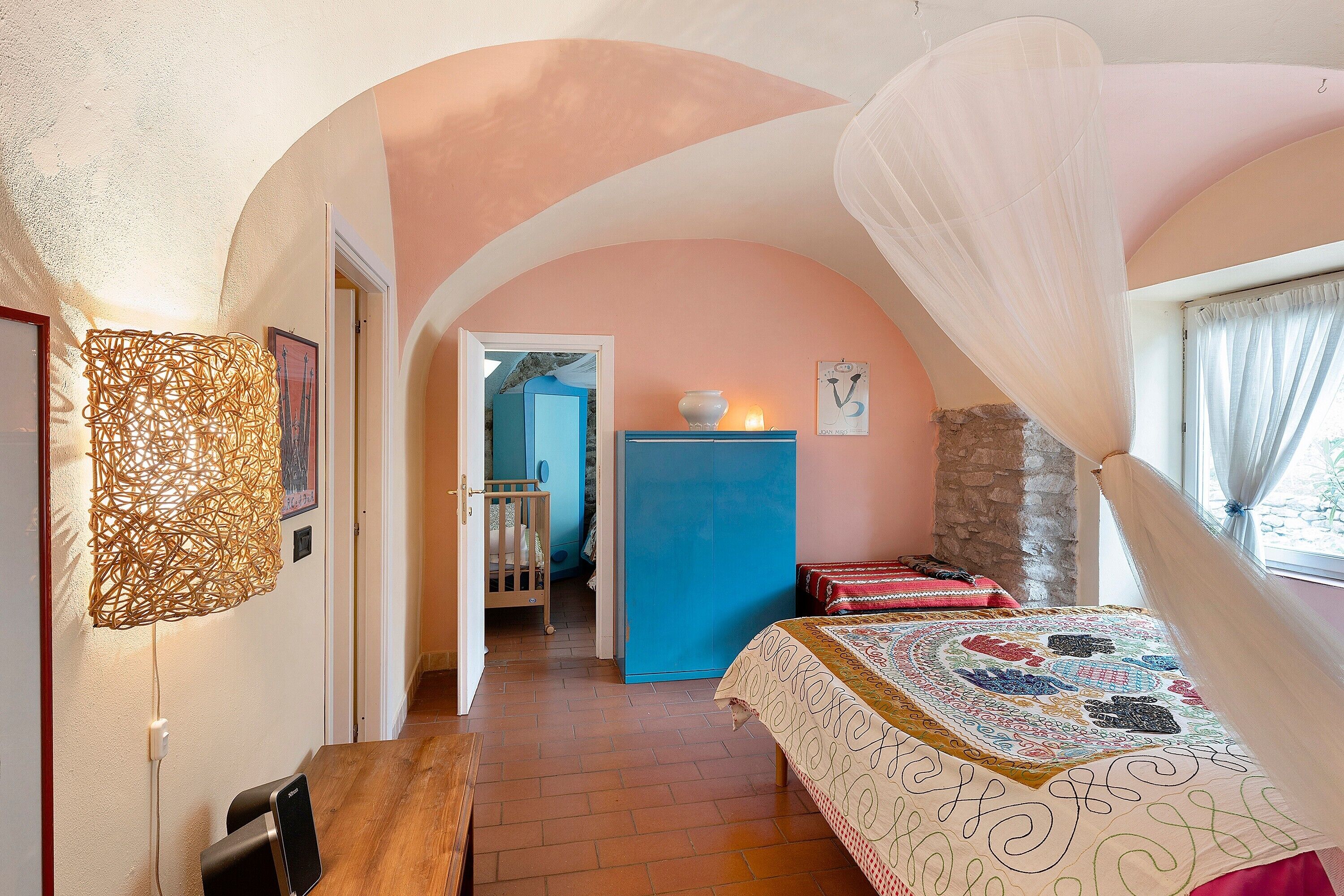 2 chambres, fer et planche à repasser, Wi-Fi, draps fournis