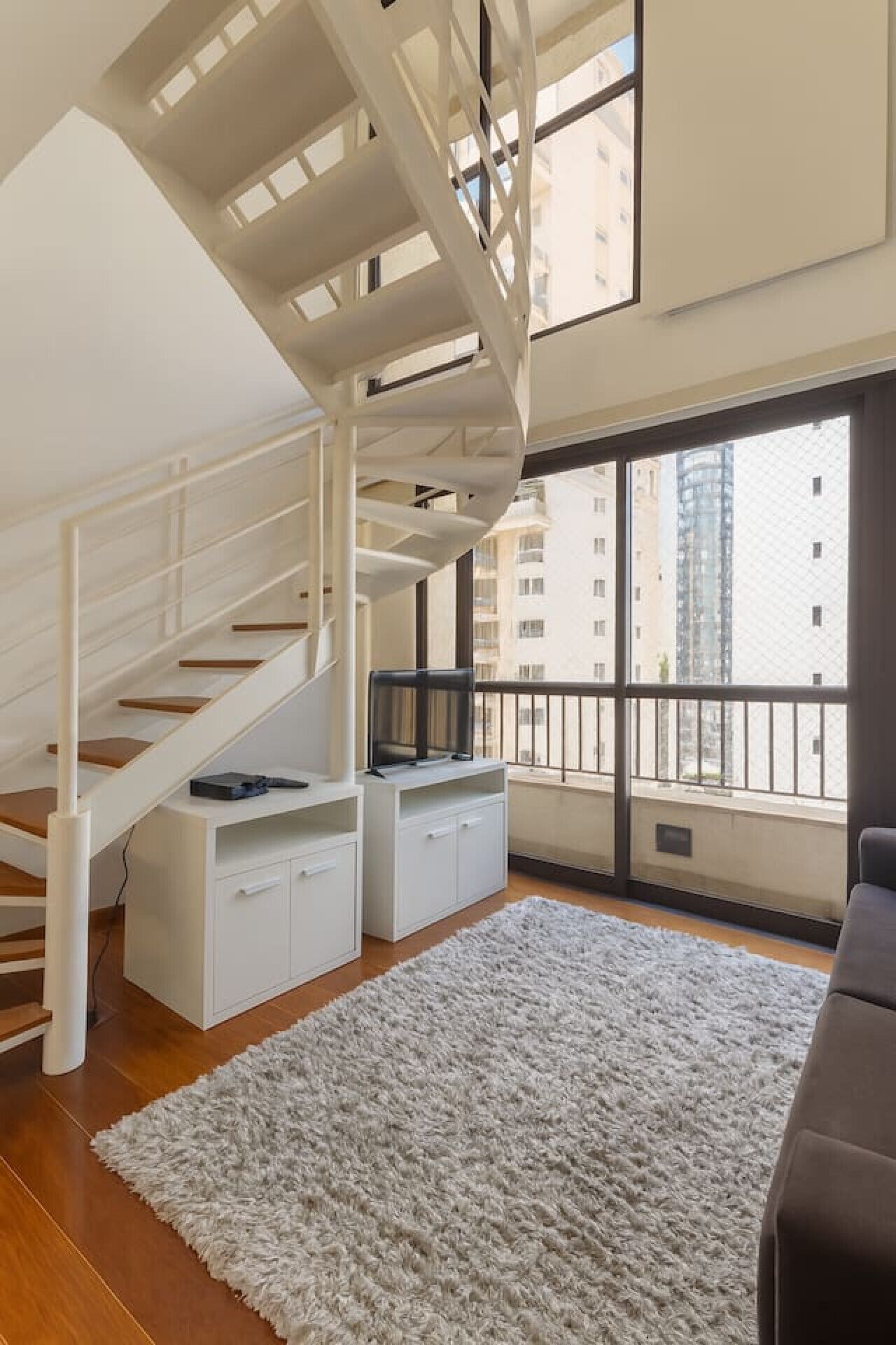 Comfort Duplex, Balcony, City View | Interior