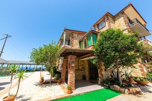 Property entrance - Hotel SAN SAENA (Orikum)