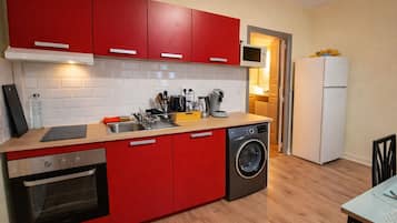 Microwave, oven, stovetop
