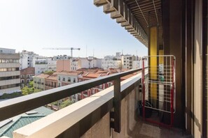 Standaard studio, uitzicht op stad | Terrein van de accommodatie