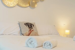 Standard Studio, City View | Iron/ironing board, free WiFi - Smartroom Madrid by Arco (Madrid)