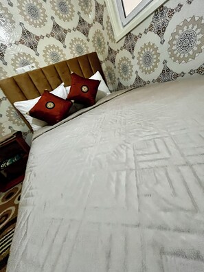 Internet, bed sheets - Quiet apartment in Awrir (Agadir)