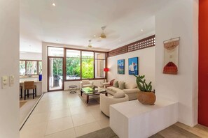 Interior - Three Dolphins Villa · Private Pool · Family Stay (Puerto Aventuras)