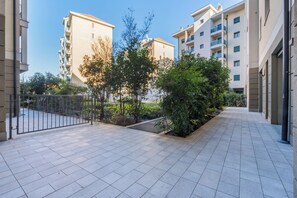 Property grounds - Casa Sabini Urban Retreat - La Vista Apartments (Milan)