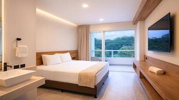 Dobbeltrom – comfort | Allergitestet sengetøy, skrivebord og skrivebord for bærbar PC