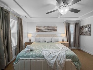 Fer et planche à repasser, Wi-Fi, draps fournis