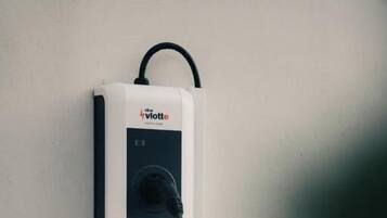 Apartment, 3 Bedrooms, Air conditioning, Mountain View | Miscellaneous