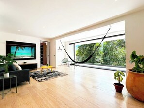 Fernseher, Arbeitsbereiche