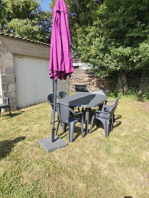 屋外ダイニングエリア