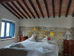 5 camere, Wi-Fi, lenzuola