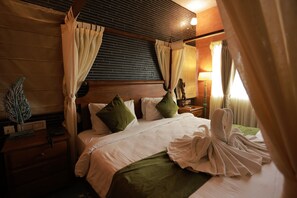 Honeymoon Suite, Balcony | Iron/ironing board, free WiFi - Villa Ecotiva (Vanur)