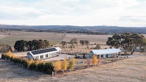 Exterior - Magnolia at Franklin Vale Retreat (Mount Franklin)