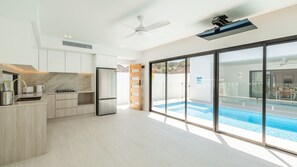 Fridge, microwave, oven, stovetop - 57 Tomaree Road Complex - House and Cabana with Pool, Linen, Air-con, Wi-fi, Boat Parking (Shoal Bay)