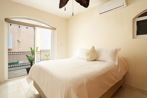 Iron/ironing board, WiFi, bed sheets - Townhouse | Garden + BBQ | 5-min to Beach | Pool (Puerto Aventuras)