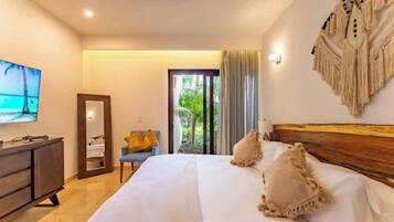 3 habitaciones, tabla de planchar con plancha, wifi y ropa de cama