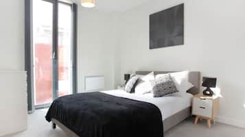 Apartment, 1 Bedroom, Patio, Garden View | 2 bedrooms