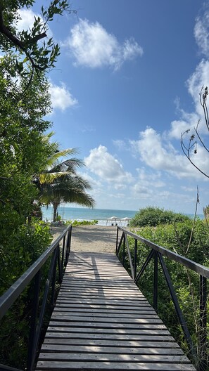 Beach - Jama Campay (Jama)