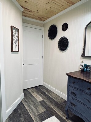 Interior - 4 bd 2 ba in the heart of Foley just off hwy 59. (Foley)