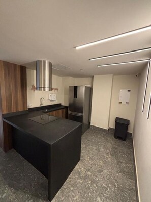Interior - Cozy apartment in a modern building in the heart of Rio, accommodates up to 6 people. (Rio de Janeiro)