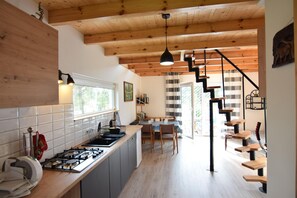 House | Private kitchen | Highchair - House With Private Garden and Sauna, Close to the Beach (Parchowo)