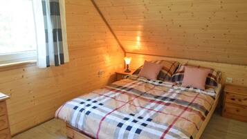 House | 2 bilik tidur, dilengkapkan perabot secara berasingan