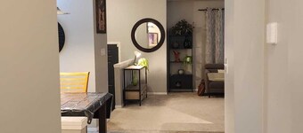Golden Horizon Home | Edmonton | 4 Bed • 2 Bath. 1 additional bed