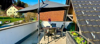Apartment 'Ferienwohnung Weißensberg' with Balcony and Wi-Fi