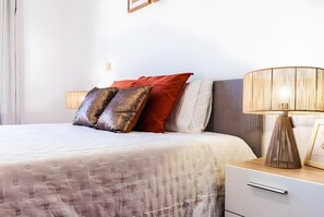 2 Schlafzimmer, Bügeleisen/Bügelbrett, WLAN, Bettwäsche
