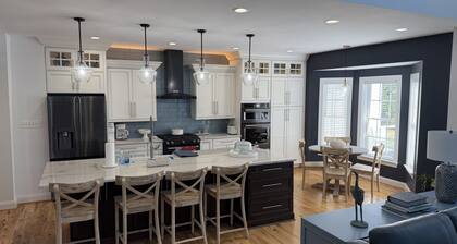 NEW!!! Premier Lakefront Home - Private Pool/Hot Tub/Beach/Firepit/Games/Views!