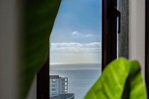 Interior - Casa Lobos – 3-Bedroom Apartment in Câmara de Lobos with Sea Views (Câmara de Lobos)