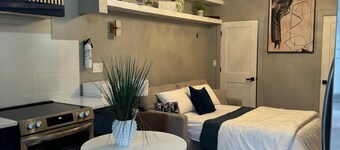 Baldwin's Bijou Studio