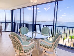 Dining - Luxury Water View!  Experience Sanibel Harbour Tower 517 with wrap around Balcony! (Punta Rassa)