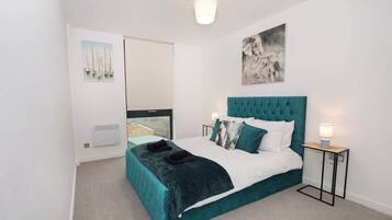 Bügeleisen/Bügelbrett, WLAN, Bettwäsche