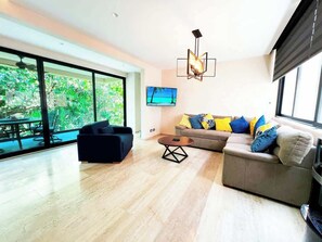 Fernseher, Arbeitsbereiche