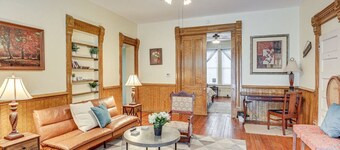 Walk to Medina Square - Historic 1880 Home!