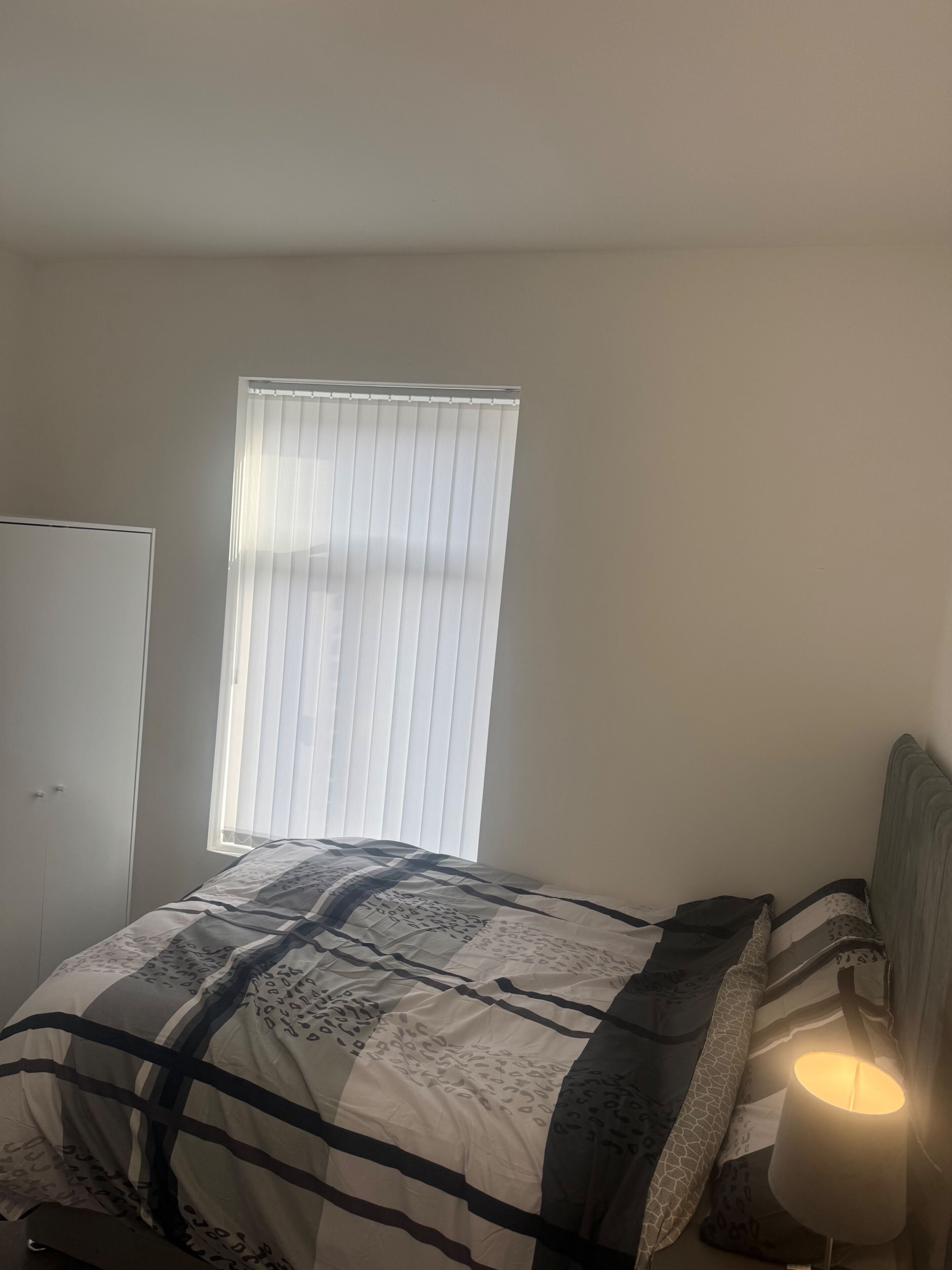 4 多间卧室、熨斗/熨衣板、免费 WiFi、床单