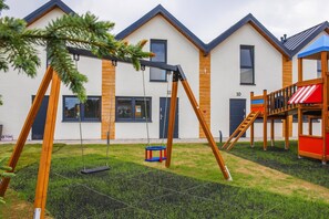 House | Children’s area - Holiday Homes With Pool, Close to the Beach (Rewal)
