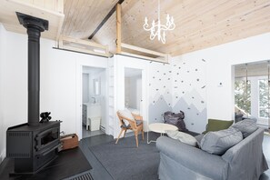 2 bedrooms, free WiFi, bed sheets - Getaway 1 hour from Montreal - perfect for relaxing (Saint-Calixte)