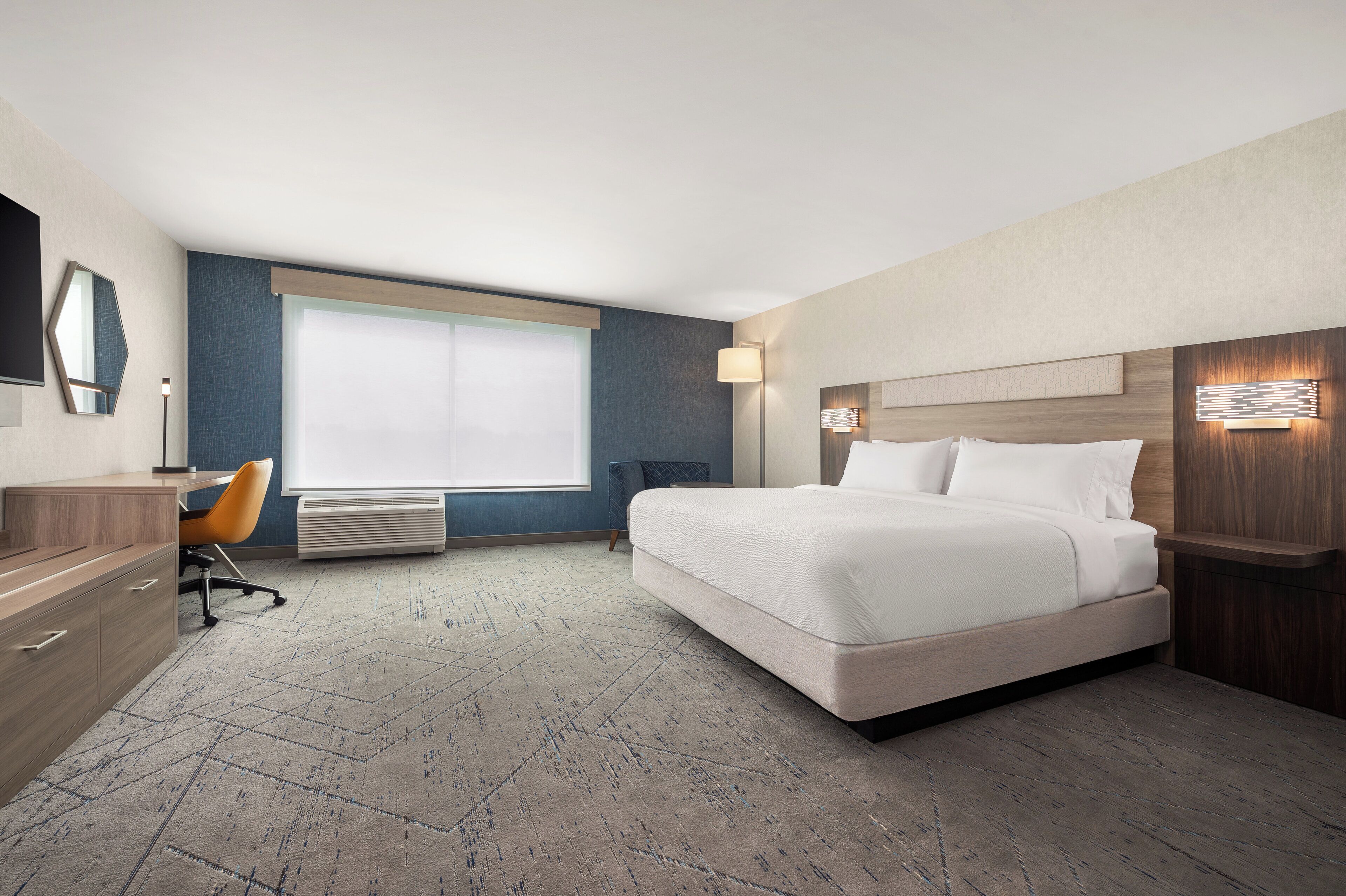 Hochwertige Bettwaren, Betten mit Memory-Foam-Matratzen, Zimmersafe